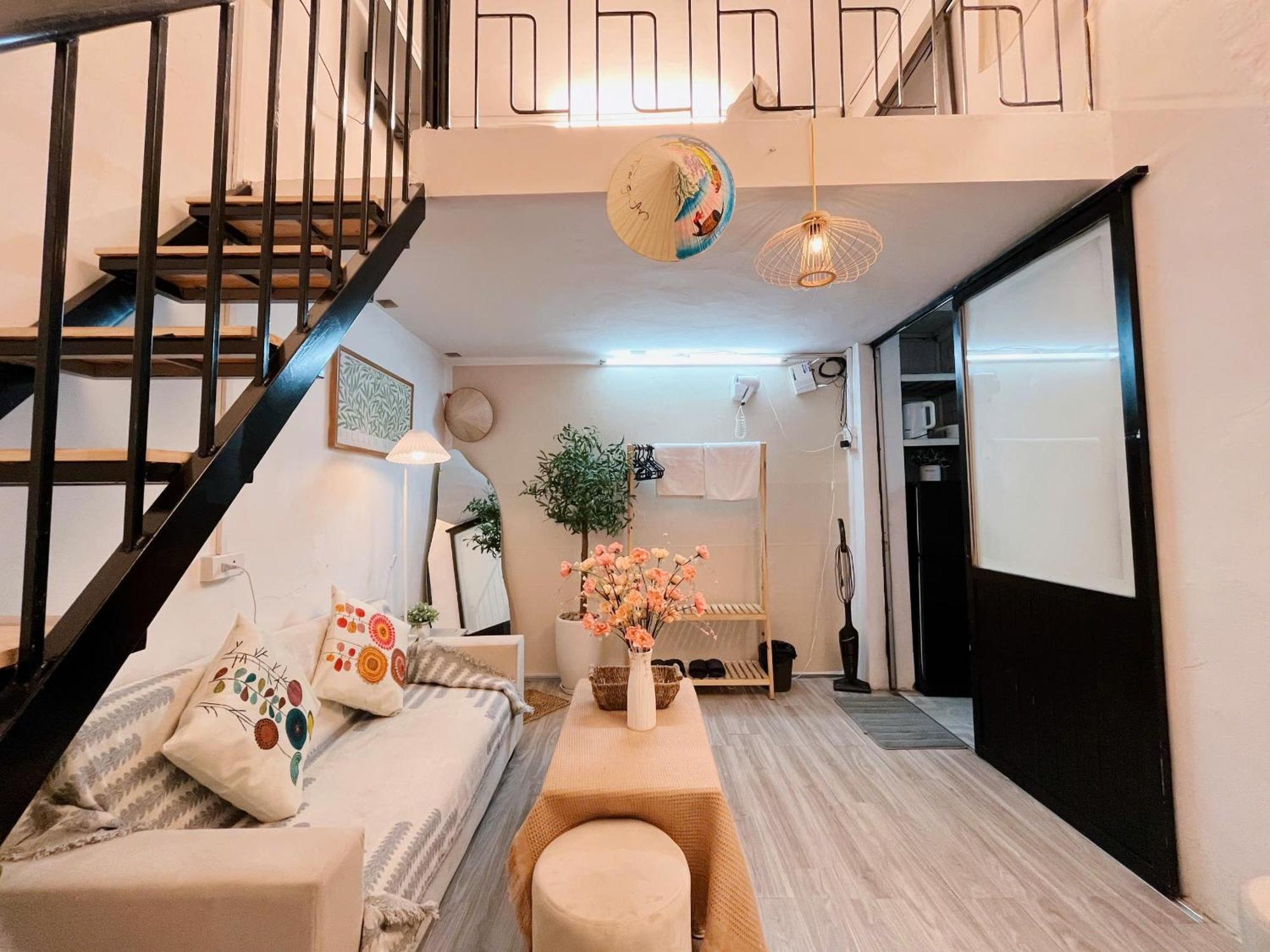 Local House Old Quarter Apartment Hanoi